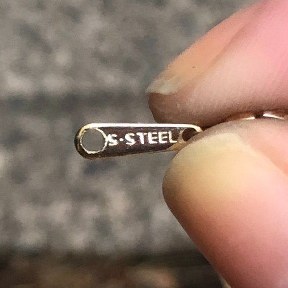 vintage "venus" gold name plate necklace - Picture 5 of 9